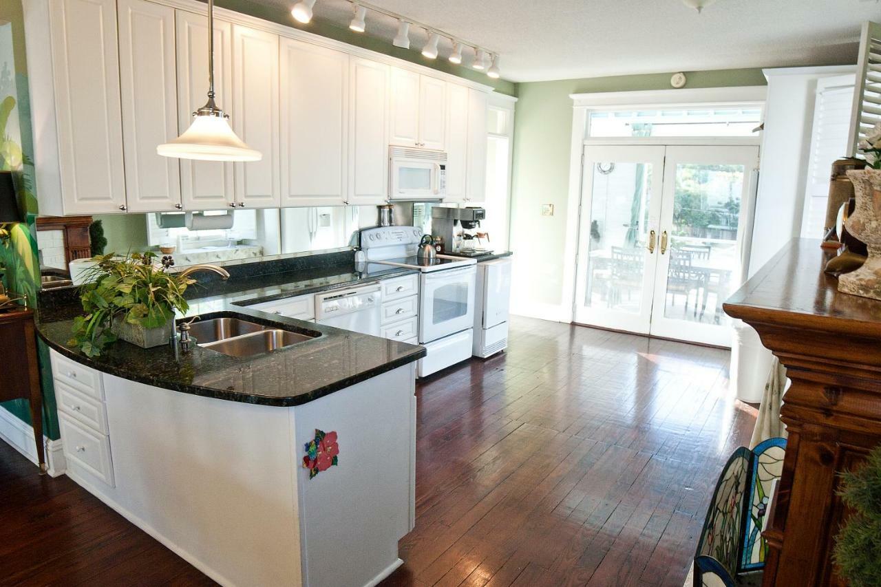 Desoto Beach Bed And Breakfast Tybee Island Εξωτερικό φωτογραφία